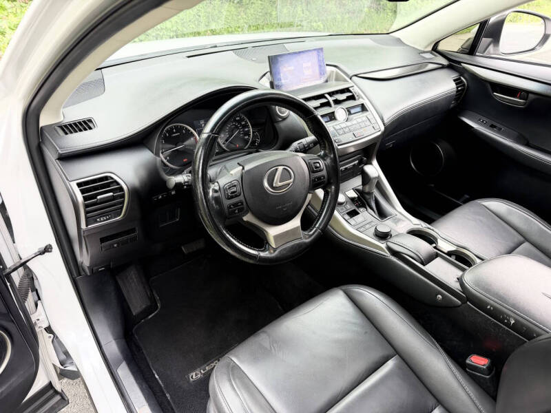 2016 Lexus NX 200t
