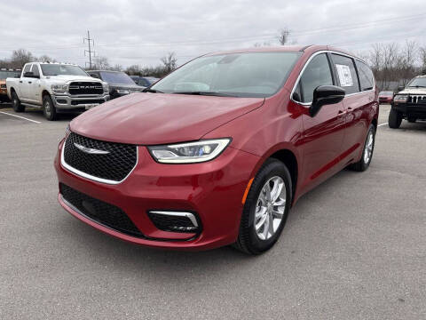 2026 Chrysler Pacifica Select