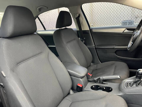 2015 Volkswagen Jetta