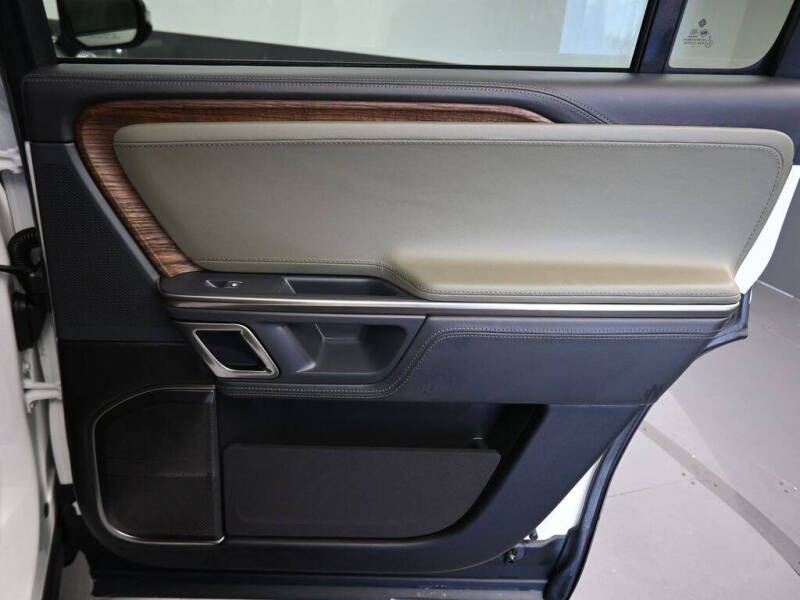 2023 Rivian R1S Launch Edition