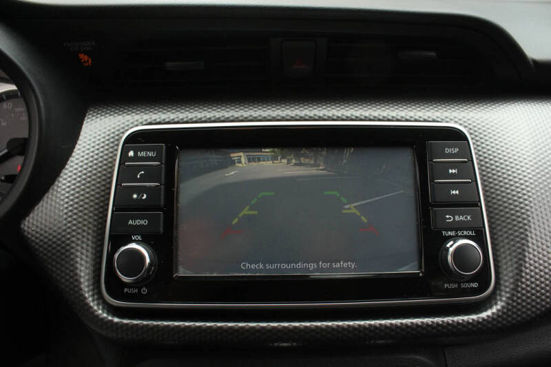 2020 Nissan Kicks S
