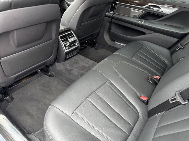 2019 BMW 7 Series 740i xDrive