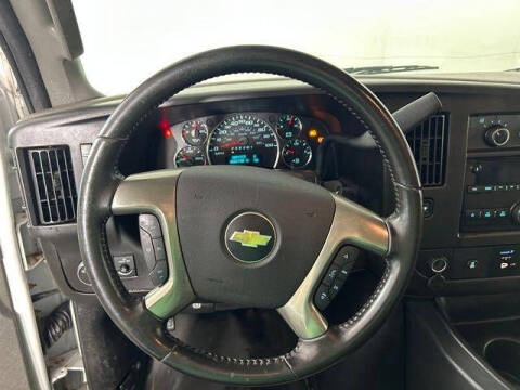 2017 Chevrolet Express 2500