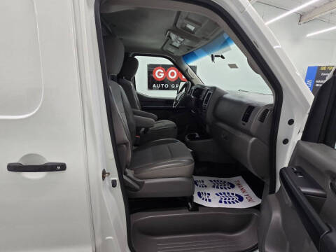 2018 Nissan NV 1500 S