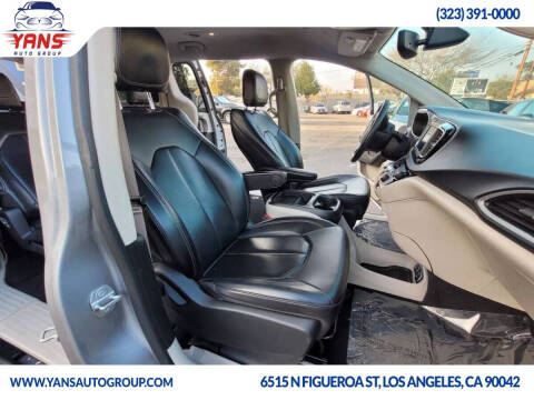 2021 Chrysler Voyager LXi