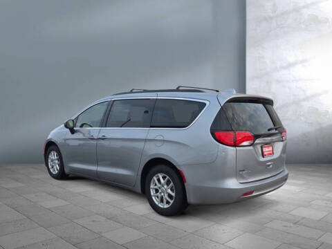 2020 Chrysler Voyager LXi