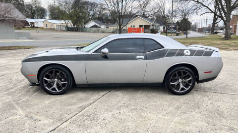 2018 Dodge Challenger SXT Plus
