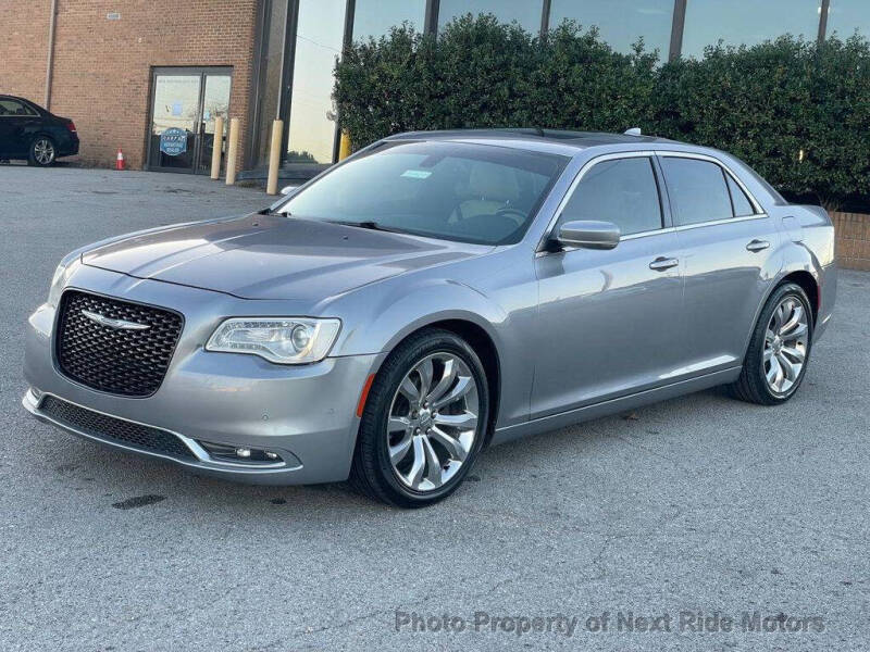 2016 Chrysler 300 Limited Anniversary