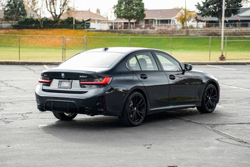 2023 BMW 3 Series 330i xDrive