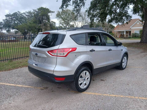 2016 Ford Escape S