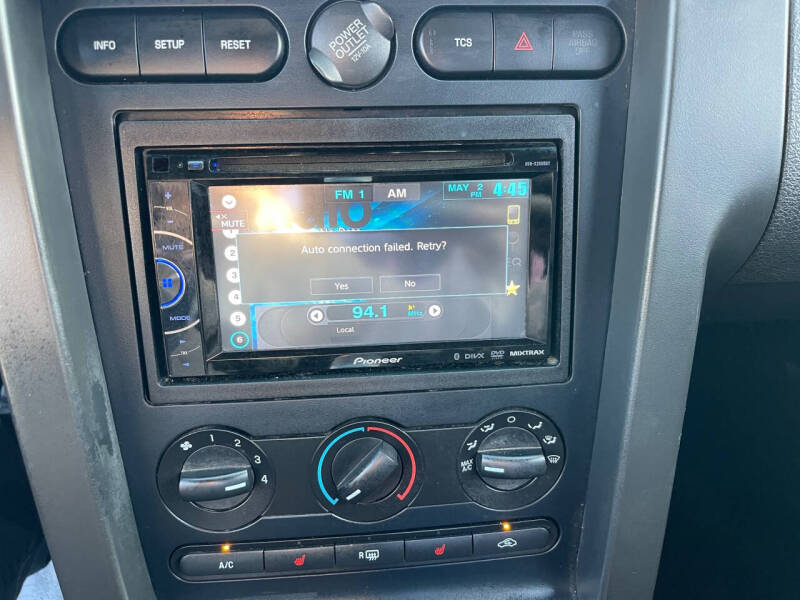 2007 Ford Mustang GT Deluxe