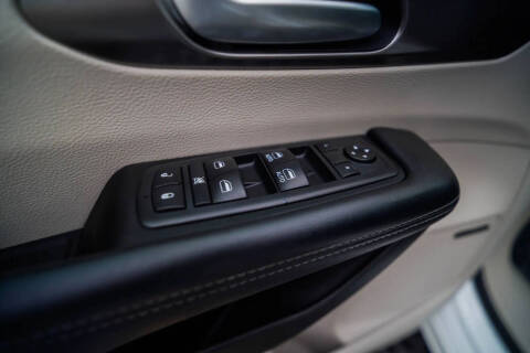 2018 Chrysler Pacifica Hybrid Limited