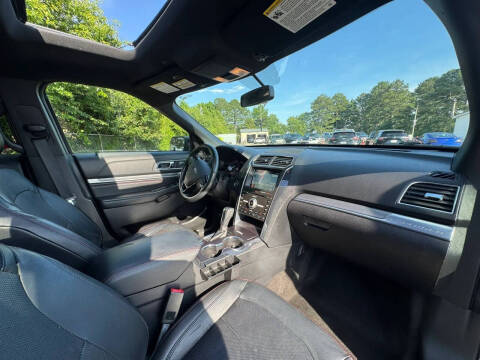2017 Ford Explorer Sport