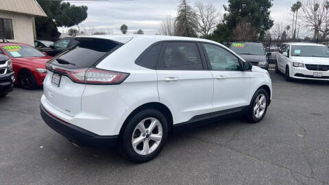 2015 Ford Edge SE