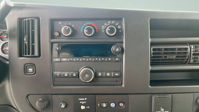 2018 Chevrolet Express 2500