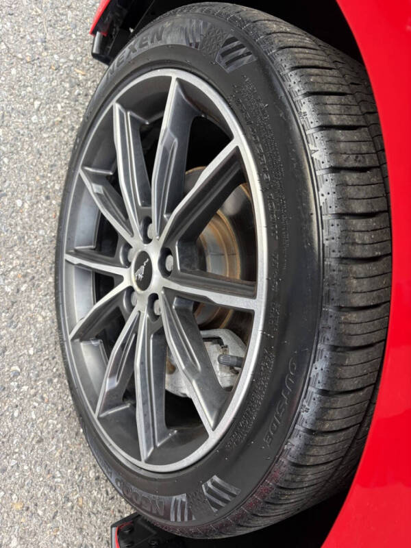 2018 Ford Mustang EcoBoost