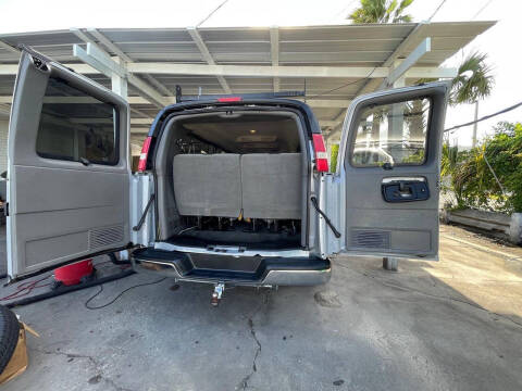 2017 Chevrolet Express LT 3500