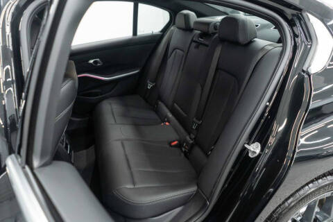 2025 BMW 3 Series 330i xDrive