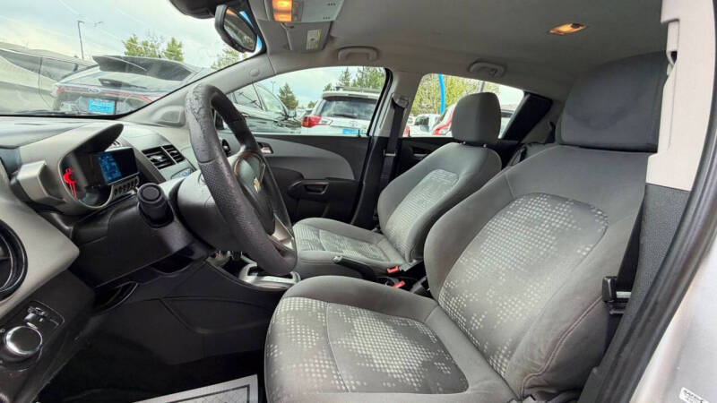 2012 Chevrolet Sonic LS