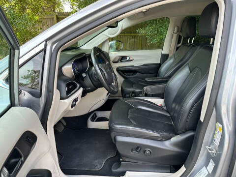 2020 Chrysler Pacifica Launch Edition