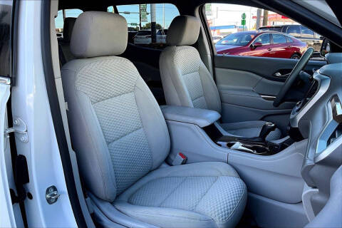 2017 GMC Acadia SLE-1