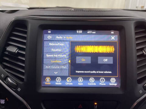 2022 Jeep Cherokee Latitude Lux