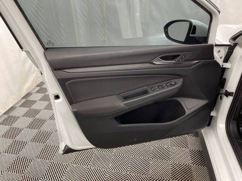 2022 Volkswagen Golf GTI S