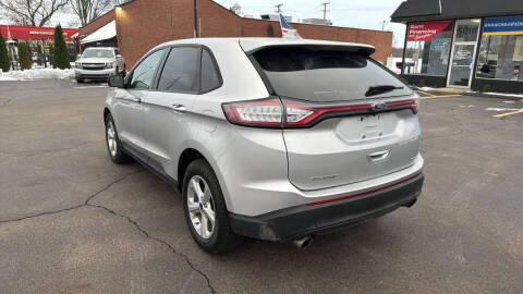 2018 Ford Edge SE