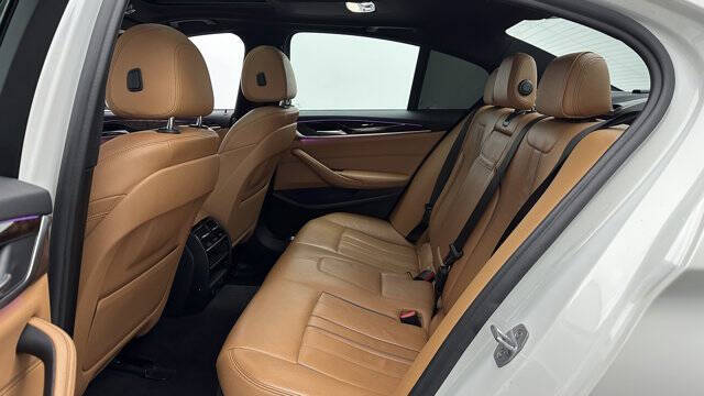 2019 BMW 5 Series 540i