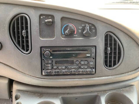 2003 Ford E-Series E-250