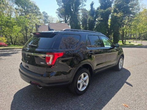 2018 Ford Explorer