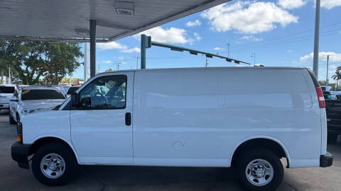 2017 Chevrolet Express 2500