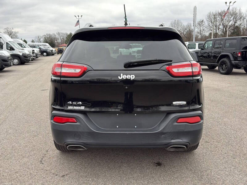 2017 Jeep Cherokee Latitude