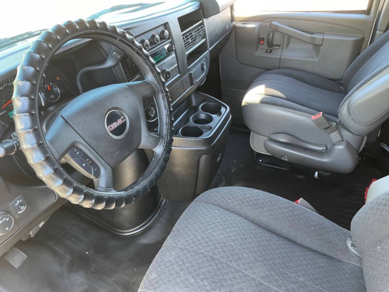 2019 GMC Savana 2500