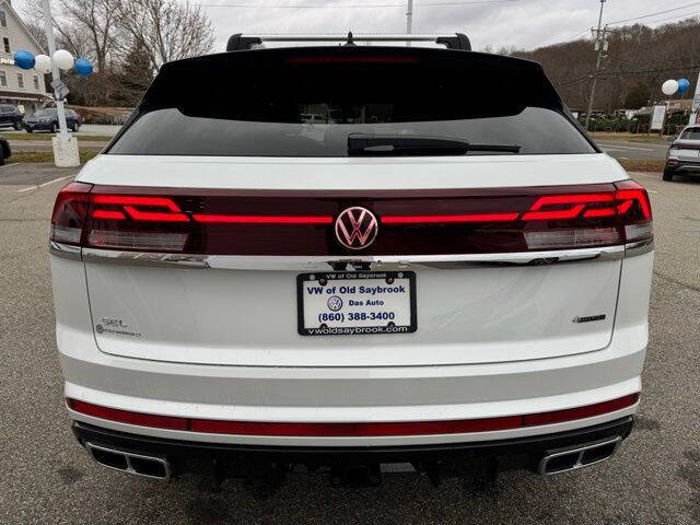 2026 Volkswagen Atlas Cross Sport SEL Premium R-Line 4Motion