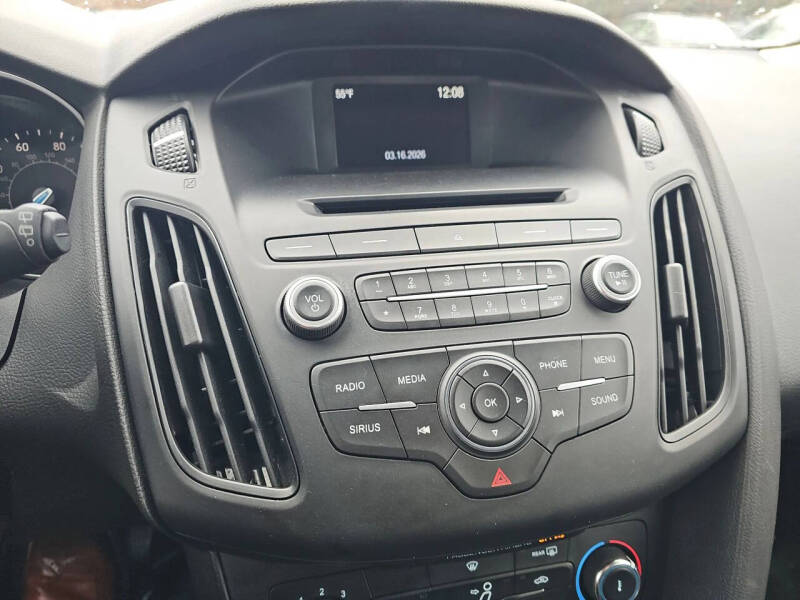 2017 Ford Focus SE