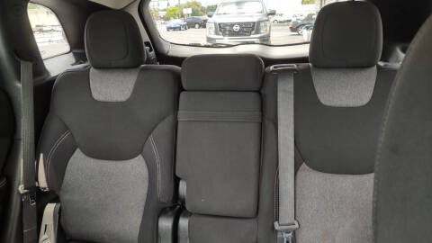 2017 Jeep Cherokee Sport