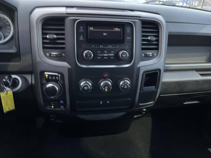 2018 RAM Ram 1500 Pickup Tradesman photo 18