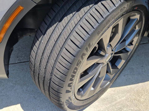 2023 Kia Sorento X-Line EX