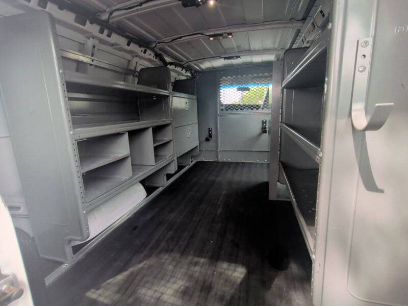 2018 Chevrolet Express 2500