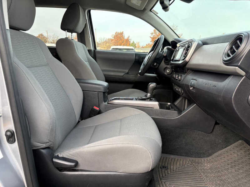 2018 Toyota Tacoma SR5 V6