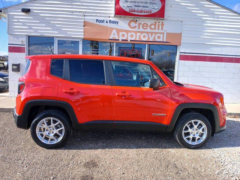 2023 Jeep Renegade for sale at MARION TENNANT PREOWNED AUTOS in Parkersburg WV