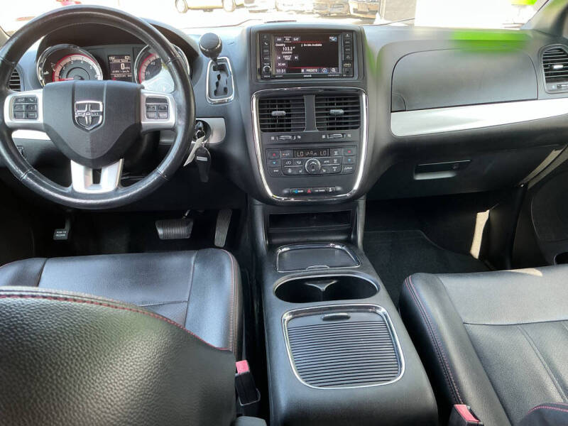 2017 Dodge Grand Caravan GT