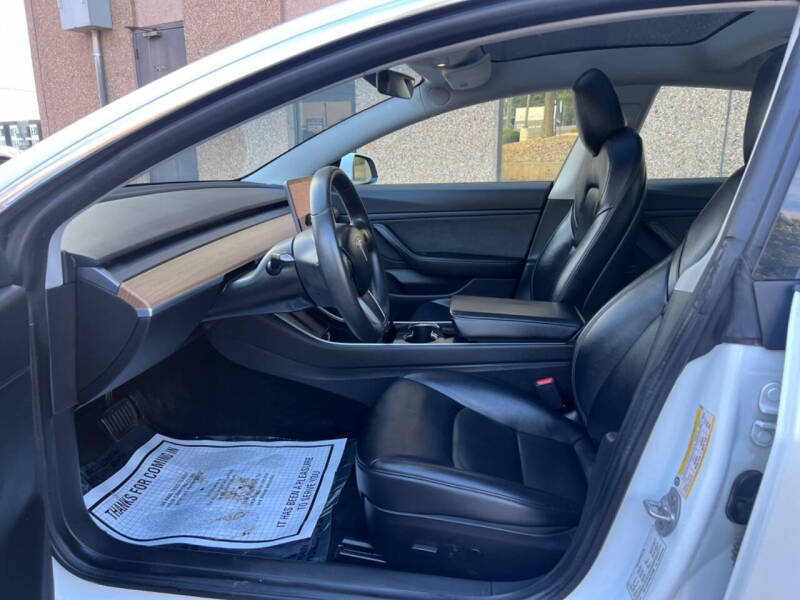 2020 Tesla Model 3 Long Range