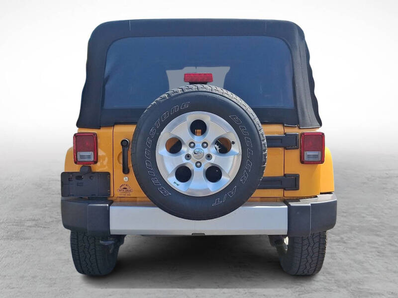 2013 Jeep Wrangler Unlimited Sahara