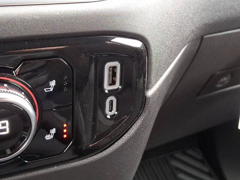 2026 GMC Sierra 1500 Elevation Standard