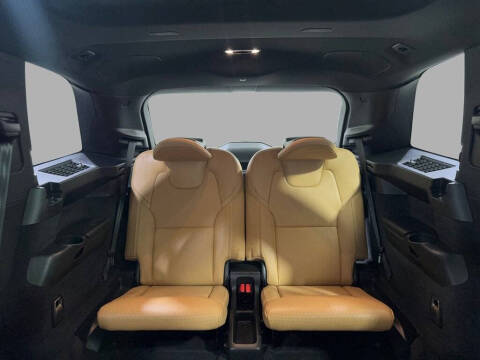 2019 Volvo XC90 T6 Inscription