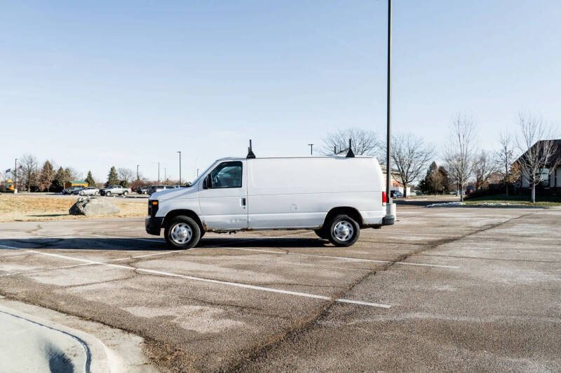 2009 Ford E-Series E-250