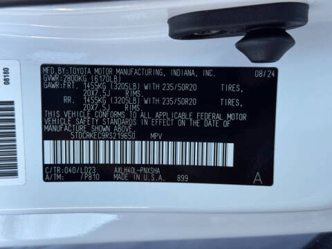 2024 Toyota Sienna XSE 7-Passenger