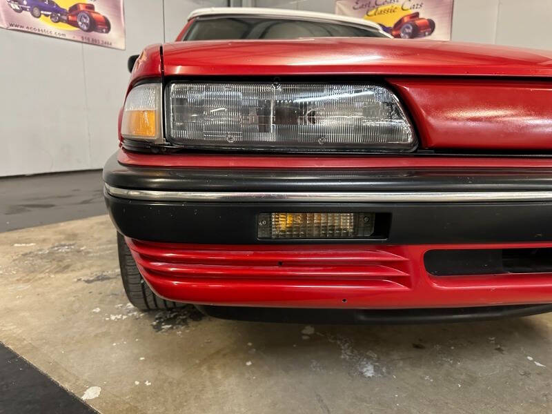 1991 Pontiac Sunbird LE